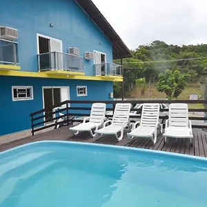 pousada-paraiso-bombinhas.santa-catarina-brasil.com/